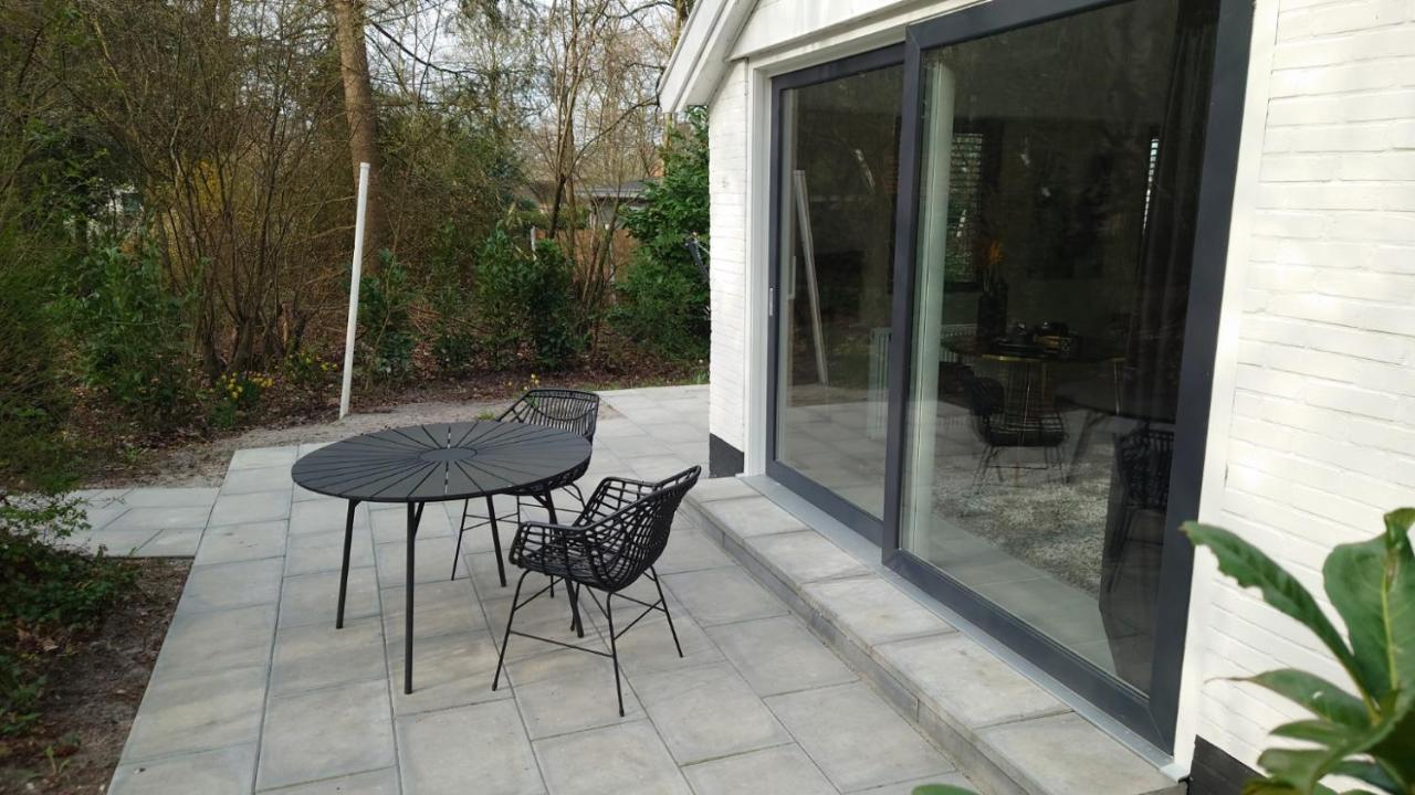 Relaxed Luxe "Boszichthuisje" Met Jacuzzi Bospark Ijsselheide Hattemerbroek Esterno foto